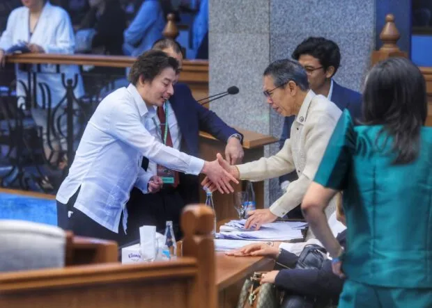 Escudero salue le débat 'courtois' Poa-Diokno sur les archives fiscales de la VP