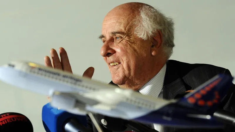 Etienne Davignon, Belgian statesman, dies at 93