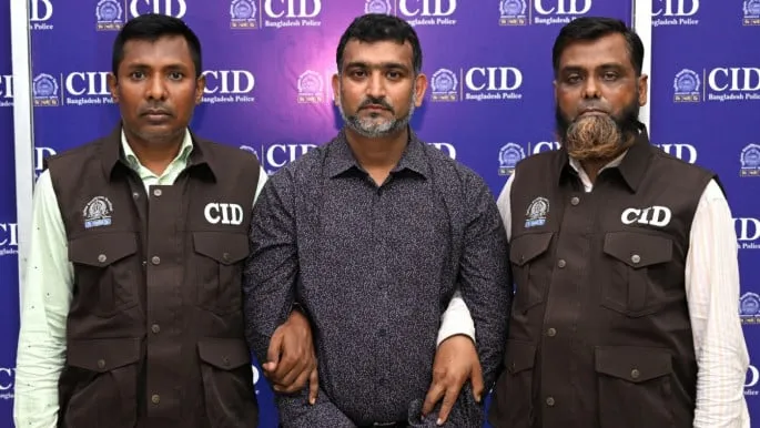 Ex-bank official arrested for embezzling client funds via credit card