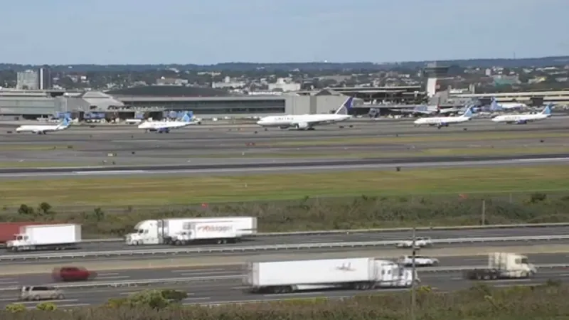 Arrêts au sol à l'aéroport de Newark pour panne d'équipement