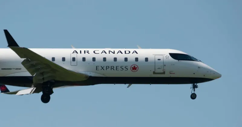 FAA Probes Close Call Between American, Air Canada Jets at JFK