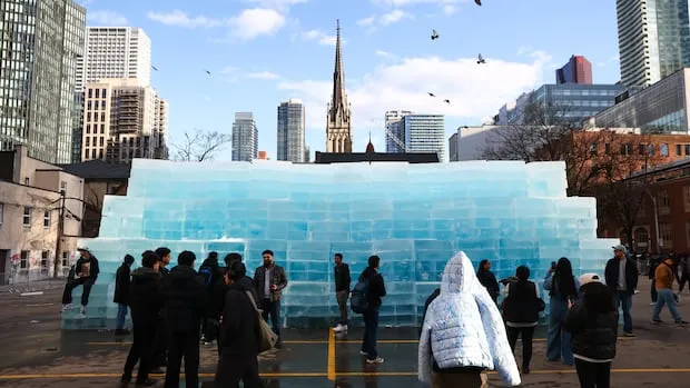 Family-run Ontario firm made Drake's ice sculpture