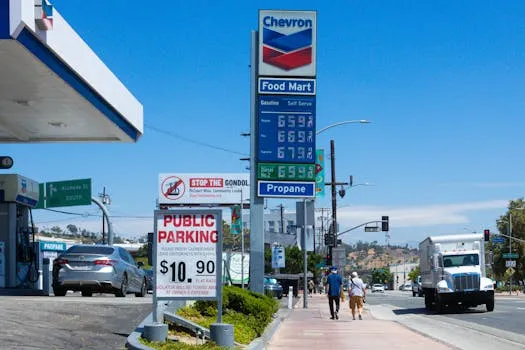Fast-Food Sales Rise Despite Higher Gas Prices