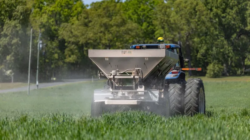 Fertilizer Blockage in Hormuz Threatens Global Food Supply