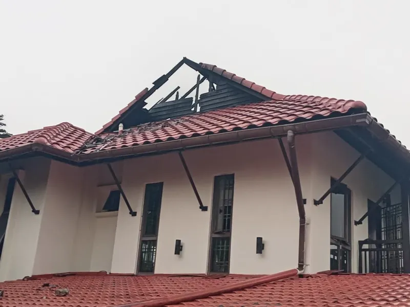 Fire Damages Roof of PJ Bungalow, No Injuries Reported