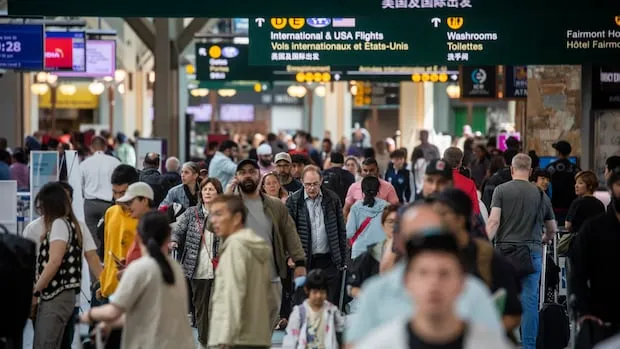 Flight disruptions and rising costs upend Canadian summer travel