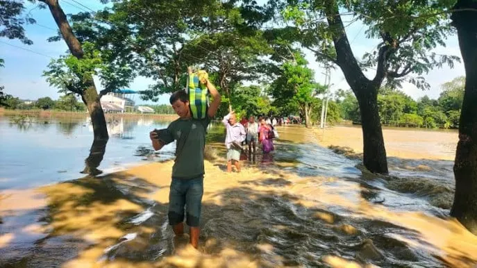 Floods in Dighinala disrupt Sajek–Longadu road link