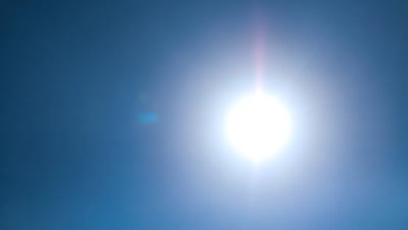France Heatwave: 'Unprecedented May' Temperatures, Météo-France Warns