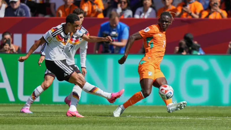 Germany beats Ivory Coast 2-1, reaches World Cup round of 16