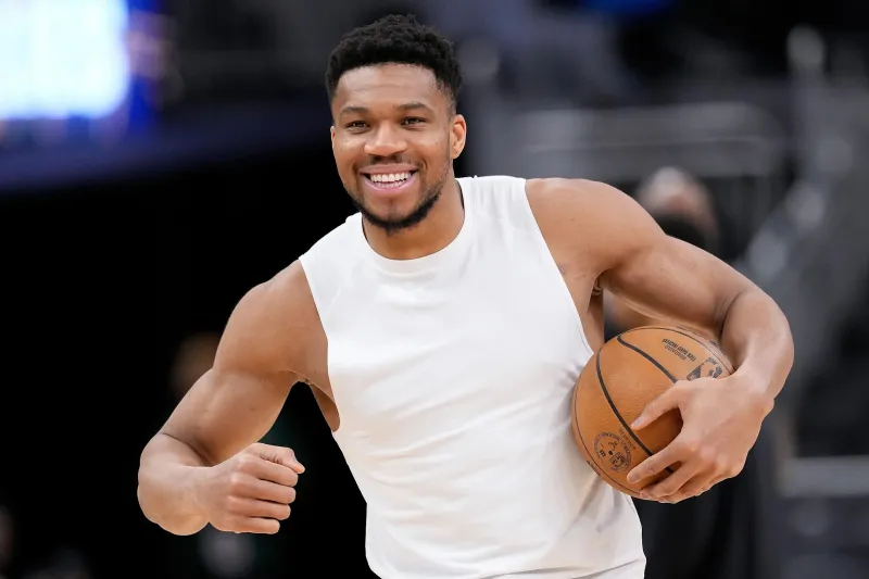 Giannis Antetokounmpo échangé au Heat de Miami
