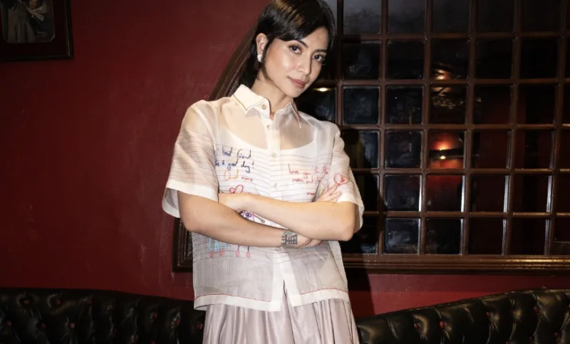 Glaiza De Castro's barong features husband's handwritten notes