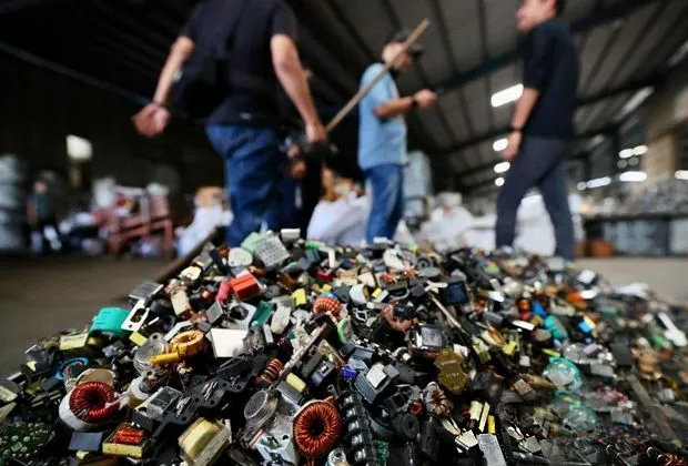 GOF Raids E-Waste Factory, Seizes Over RM6 Million