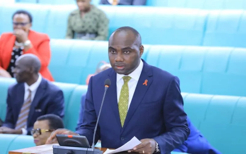 Gov't Tables Bill to Raise Taxes on Imported Spirits, Cement