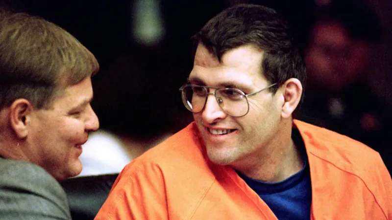 Happy Face killer warns Rex Heuermann about prison