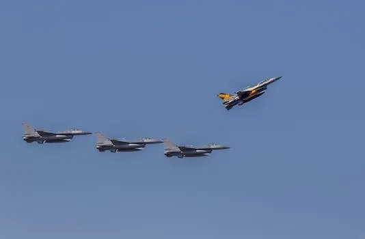 Le Hezbollah enterre des combattants tués dans des affrontements avec Israël