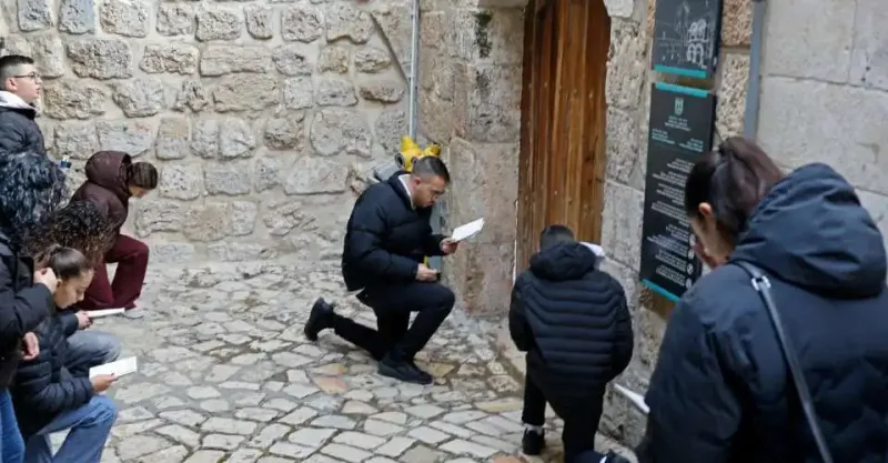 Holy Week observed under tight security in Jerusalem amid conflict