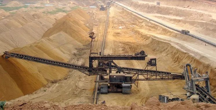 Hormuz Strait Blockade Cuts Global Fertilizer Supply, Raises Pressure on Morocco