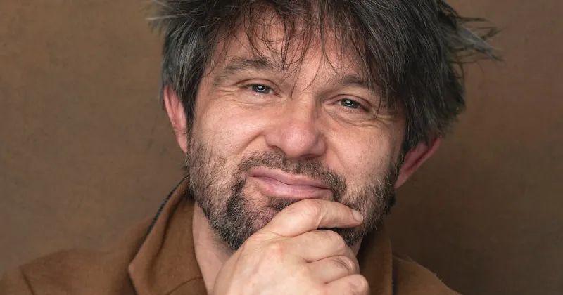How Do People Stay the Same by Mark Bowles: The making of the man