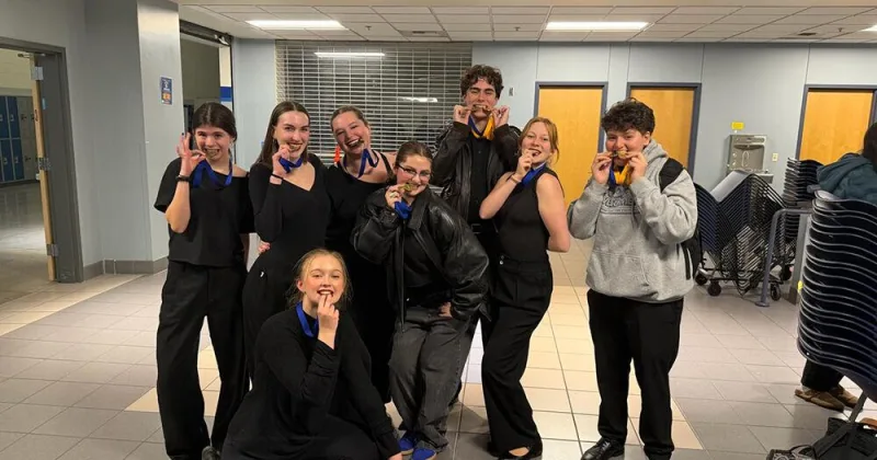 Les élèves du HRVHS participent au festival de théâtre de l'État