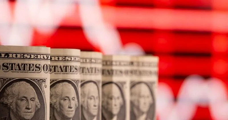 India Forex Reserves Drop $9.98 Billion in Week to June 12