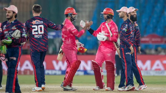 Islamabad United defeats Karachi Kings in PSL 2026