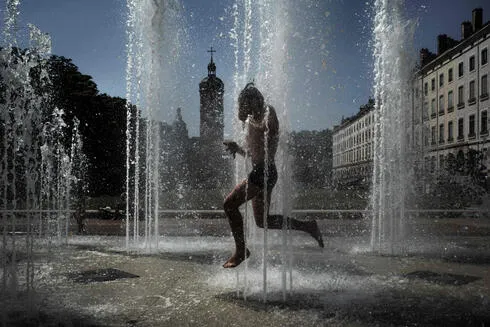 Israel braces for weekend heat wave after mild start