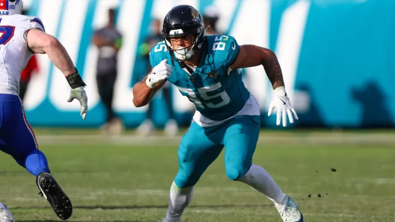 Jaguars, TE Brenton Strange Agree to 3-Year Extension