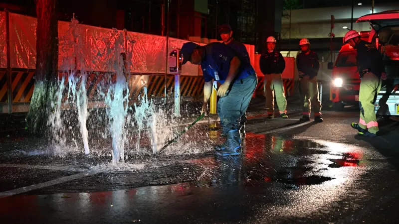 Japan Earthquake Injures Dozens Near Tokyo