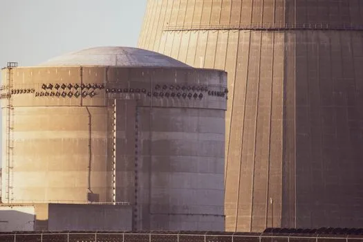 Japan targets rebuilding 2-5 nuclear reactors by 2040s