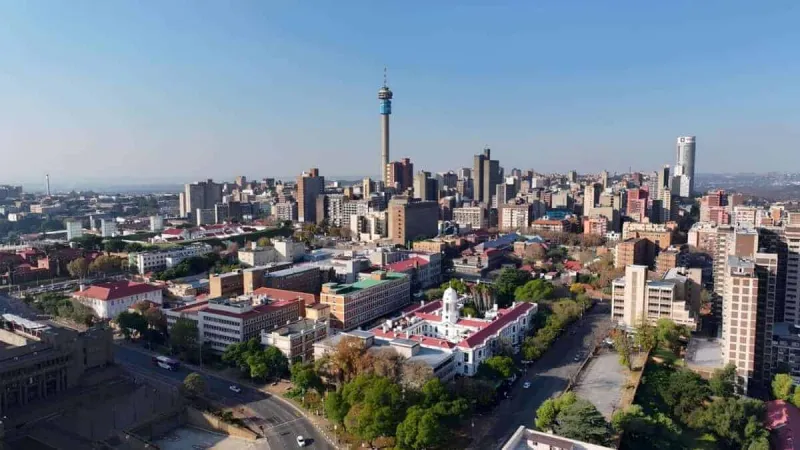 Joburg CEOs' Salaries Under Scrutiny Amid Service Failures