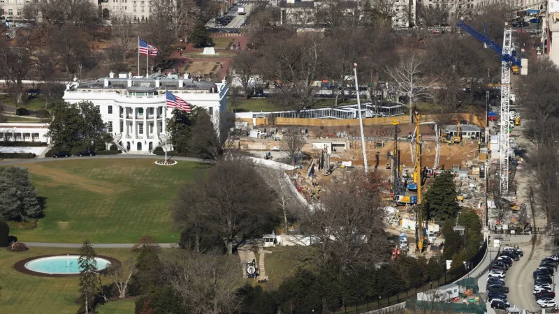 Judge Halts Trump White House Ballroom Renovation