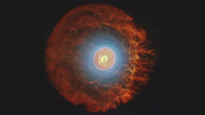 JWST Reveals Buckyballs in Dying Star's Nebula