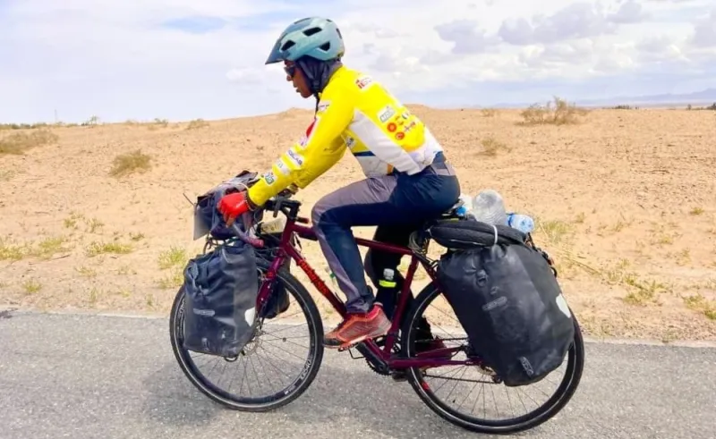 Karim Mosta achève sa traversée des États-Unis après 5.800 km à vélo