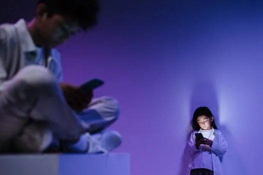 Enfants et écrans : l'impact vérifié de la vie en ligne