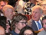Le roi Charles surprend les spectateurs au Théâtre de Stratford