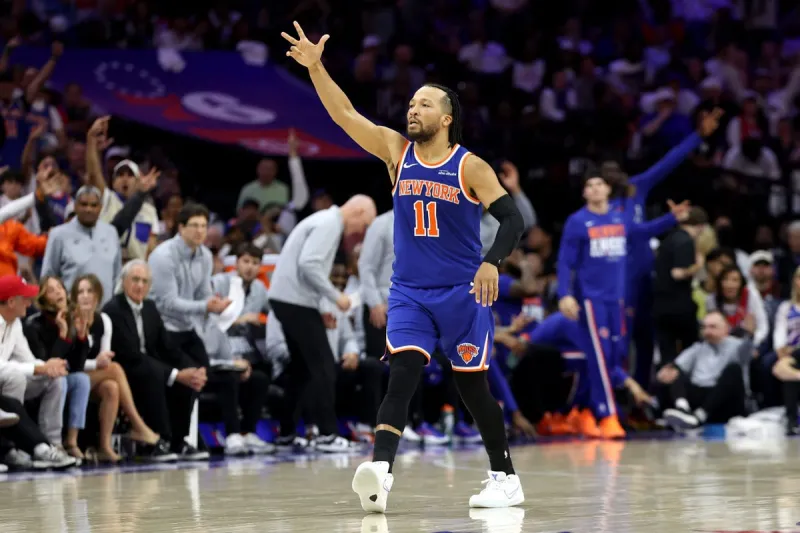 Knicks beat 76ers 108-94, lead series 3-0