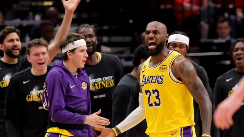 Les Lakers battent les Rockets dans le match 6, accèdent aux demi-finales