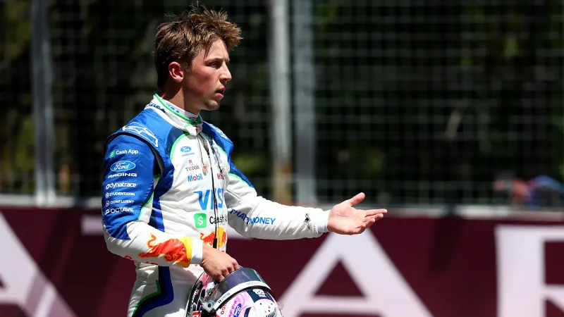 Lawson faces uphill battle after Friday issues in Canada