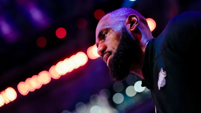 LeBron James announces he is signing with 76ers