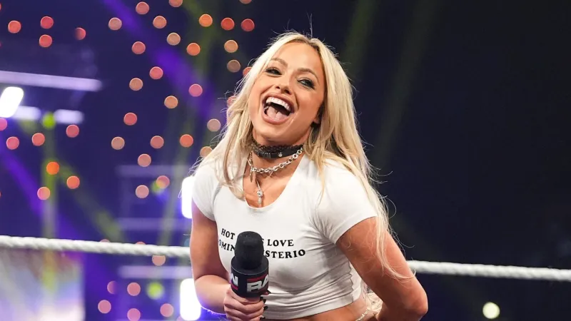 Liv Morgan Wins WWE Women's World Championship at WrestleMania 42