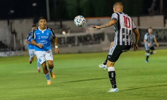 Liverpool et Newcastle intéressés par l'attaquant Dominic Solanke