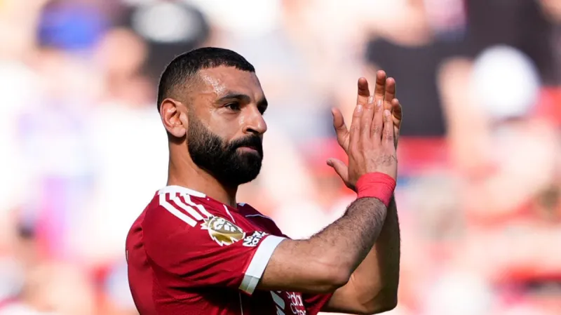 Liverpool vs Chelsea: 14 players out, Salah boost