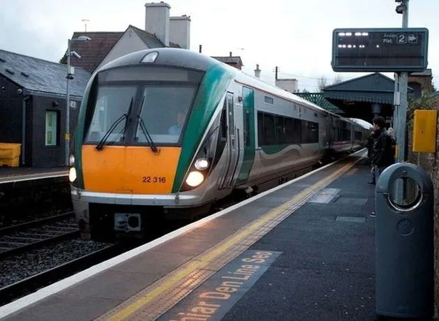 Luas Red Line, DART face Easter weekend service suspensions