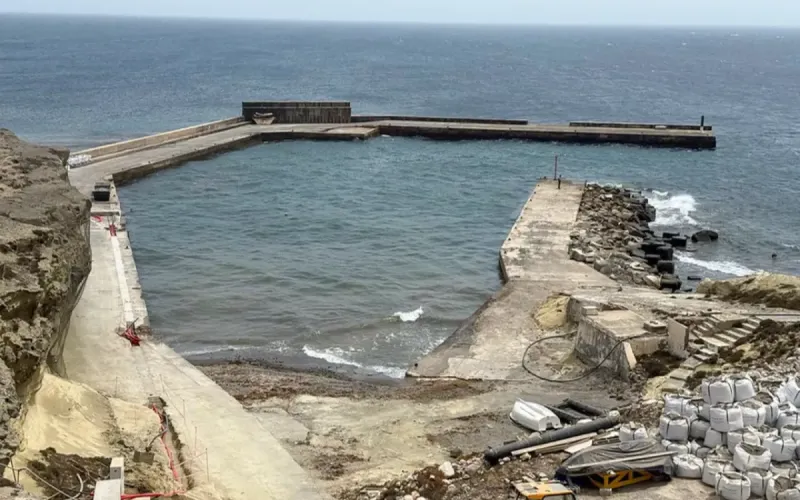 Madrid bombe le torse sur l'île d'Alboran