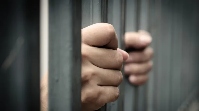 Man arrested for hitting bar customer with rock in Rizal