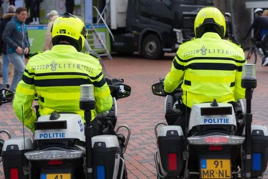 Man on Motorcycle Hits Two Police Officers in Nîmes