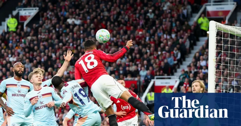 Man Utd beat Brentford 3-0, close on Champions League