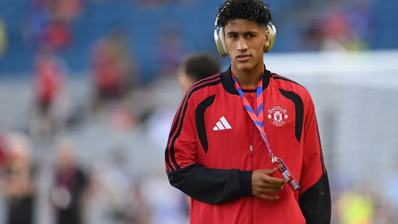 Man Utd teen JJ Gabriel in Barcelona for transfer talks