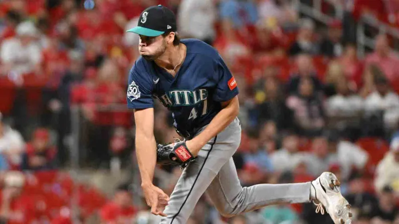 Mariners' Matt Brash placed on 15-day IL