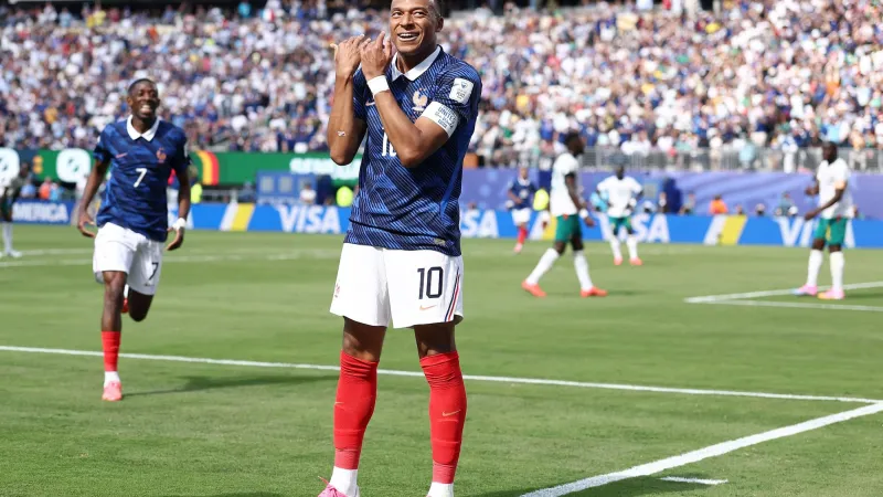 Mbappé joue de la flûte pour célébrer : la vraie raison